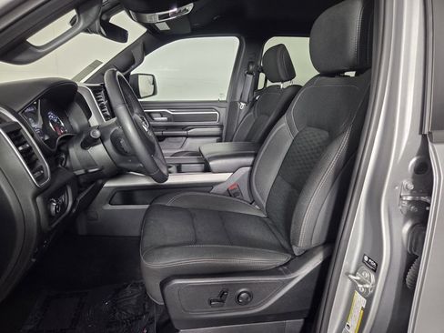Used 2025 RAM 1500 Big Horn AWD/4WD image 11