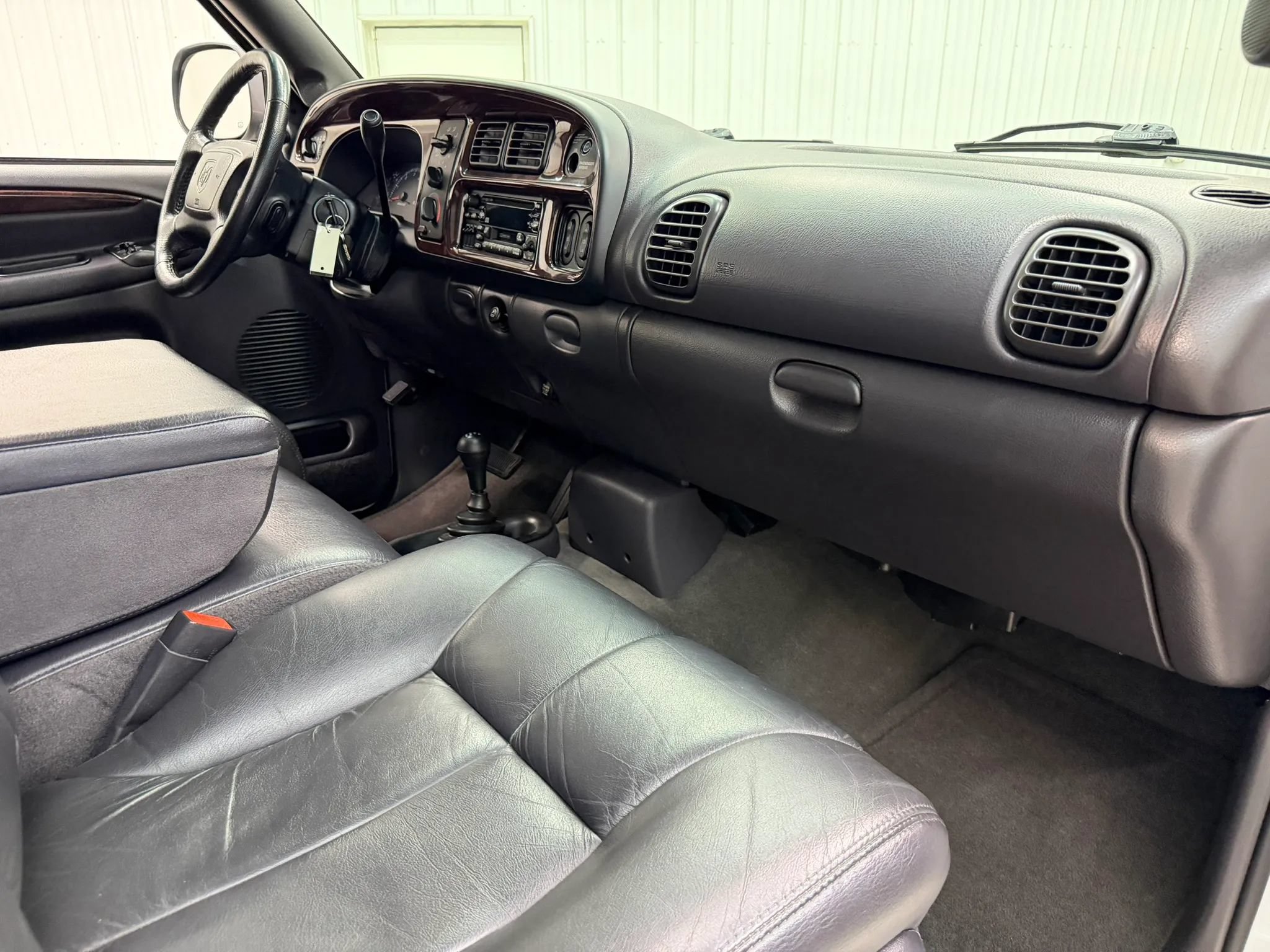 Used 2001 Dodge Ram 2500 Truck 4x4 Quad Cab image 14