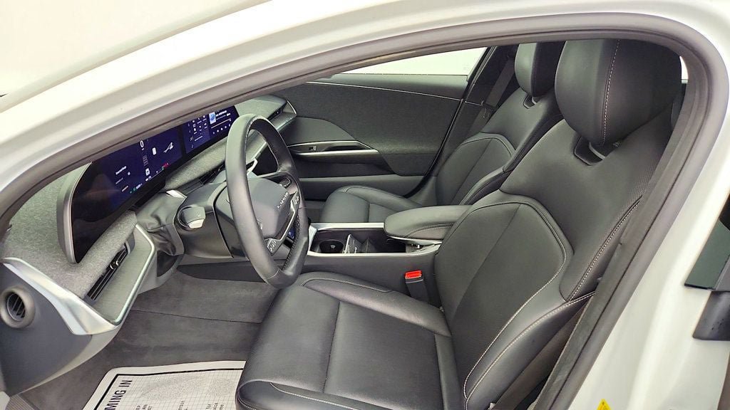 Used 2023 Lucid Air Pure AWD/4WD image 12