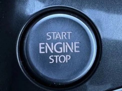 Used 2020 Volkswagen Tiguan SE R-Line image 33