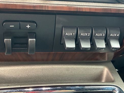 Used 2012 Ford F350 Lariat w/ Lariat Ultimate Pkg image 10