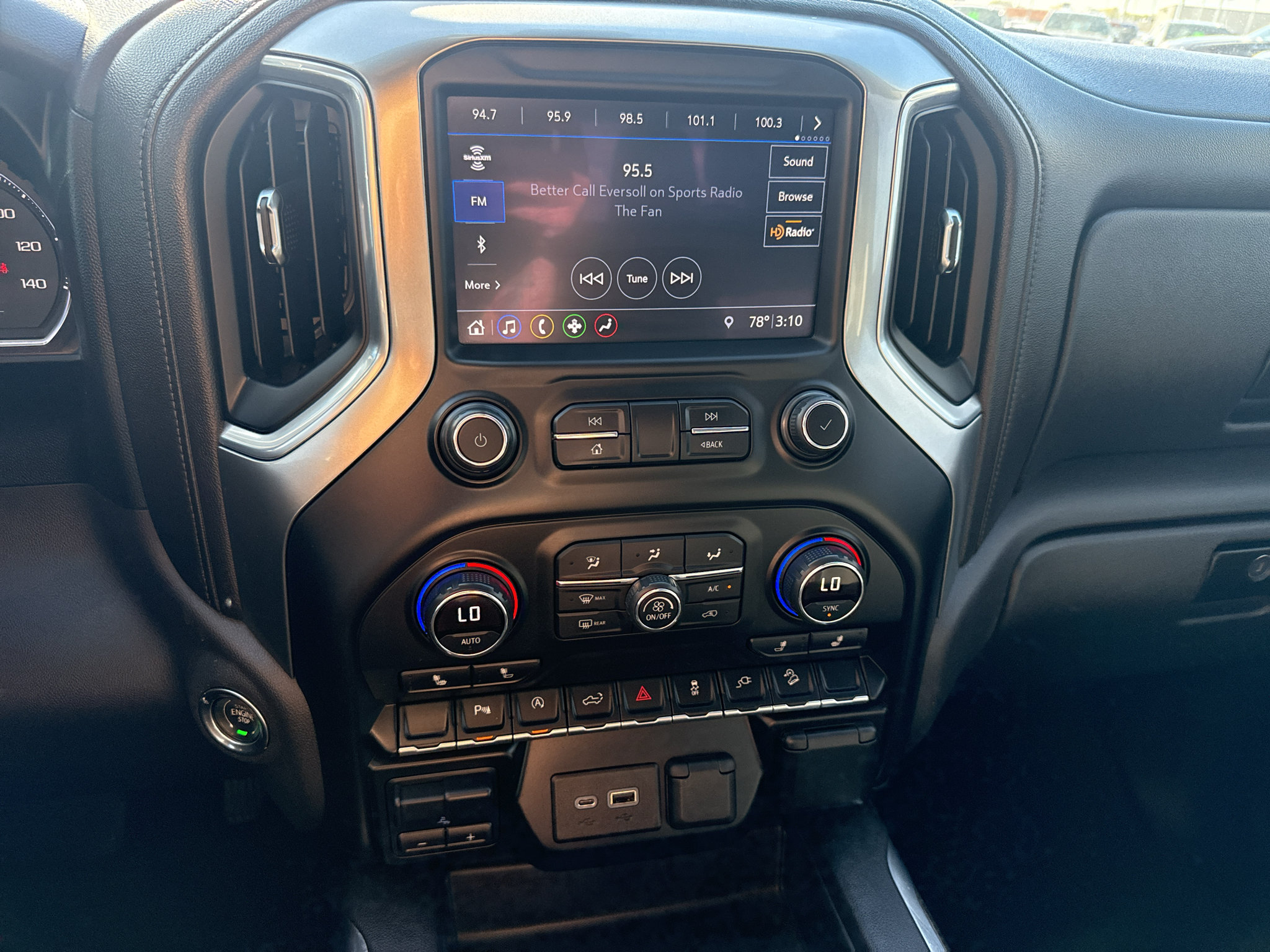Certified 2019 Chevrolet Silverado 1500 LT Trail Boss AWD/4WD image 7