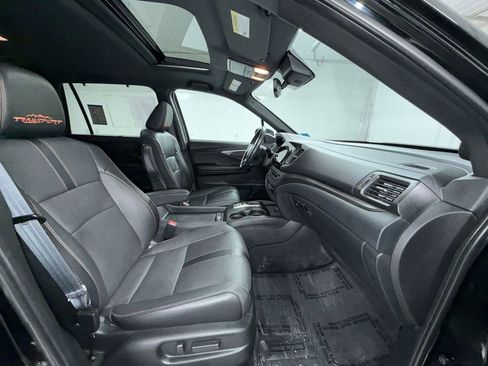 Used 2022 Honda Pilot TrailSport image 11