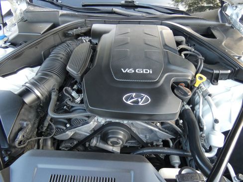 Used 2015 Hyundai Genesis 3.8 w/ Option Group 04 image 83