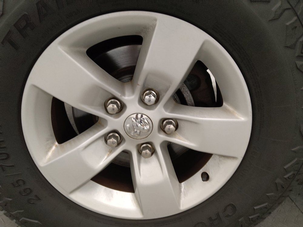 Used 2016 RAM 1500 Express AWD/4WD image 31