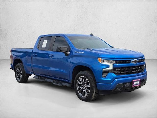 Used 2022 Chevrolet Silverado 1500 RST w/ Convenience Package II AWD/4WD image 7