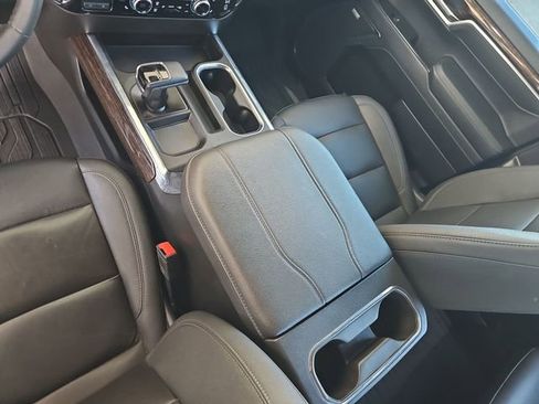 Used 2023 GMC Sierra 1500 Elevation w/ Elevation Premium Package AWD/4WD image 22