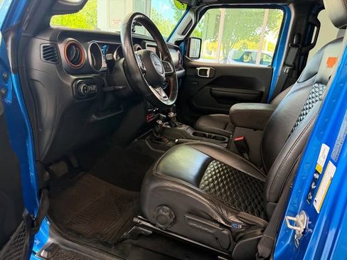 Used 2021 Jeep Gladiator Mojave w/ LED Lighting Group AWD/4WD image 8