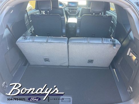 New 2026 Ford Explorer ST image 11