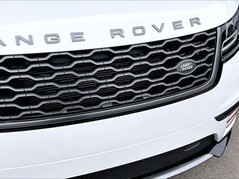Used 2020 Land Rover Range Rover Velar R-Dynamic S image 28
