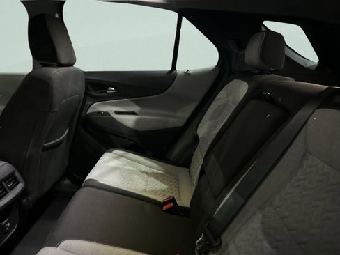 Used 2023 Chevrolet Equinox LT image 28