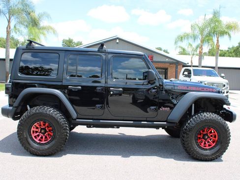 Used 2021 Jeep Wrangler Unlimited Rubicon AWD/4WD image 8