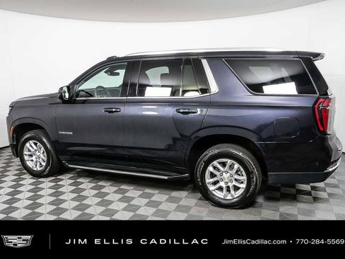 Used 2025 Chevrolet Tahoe LT AWD/4WD image 2