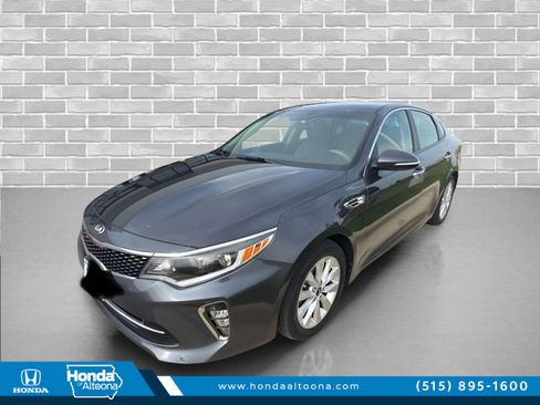 Used 2018 Kia Optima S FWD image 1