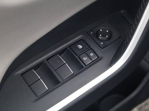 Certified 2019 Toyota RAV4 Limited w/ Cold Weather Package AWD/4WD image 10