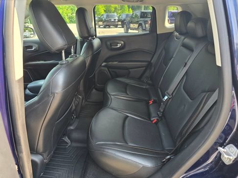 Used 2020 Jeep Compass Limited AWD/4WD image 10