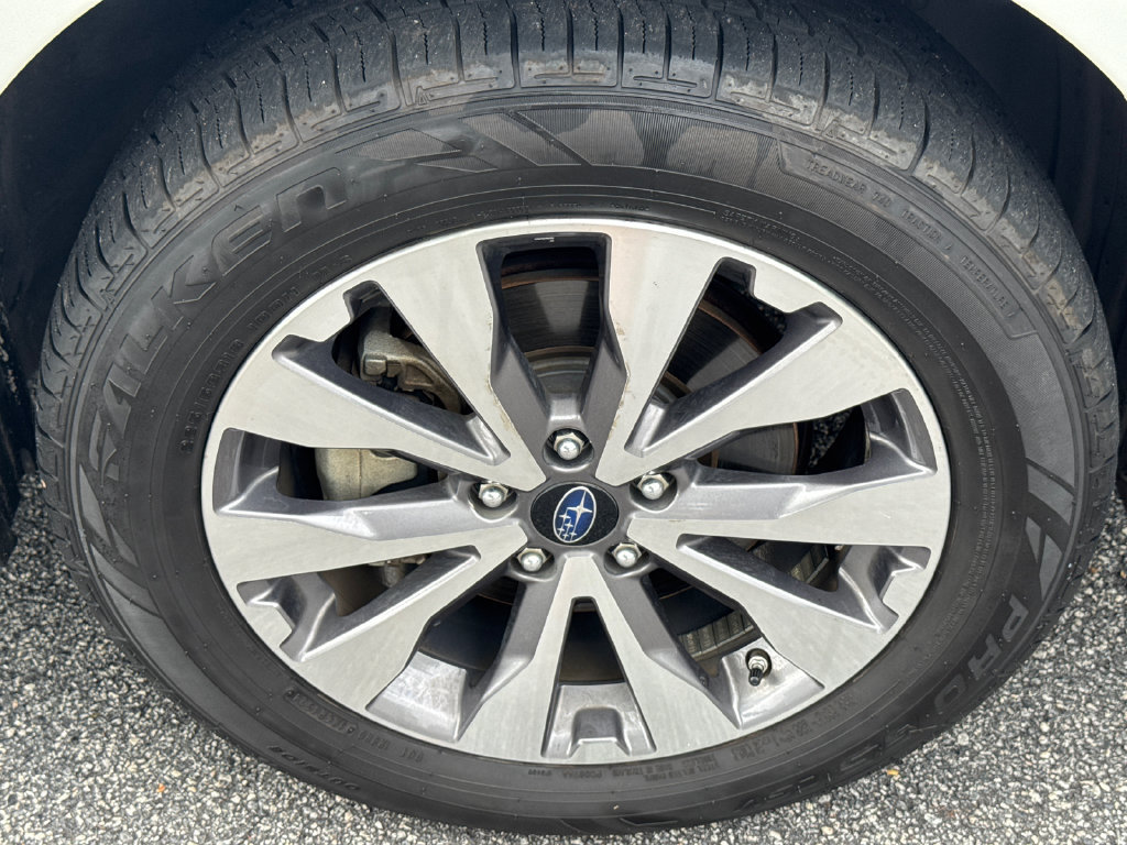 Used 2019 Subaru Outback 2.5i Touring w/ Popular Package #3A AWD/4WD image 15