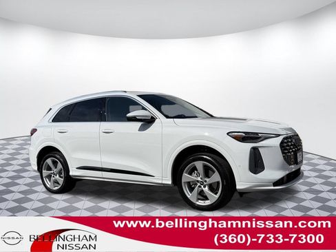 Used 2025 Audi Q5 Premium Plus AWD/4WD image 1