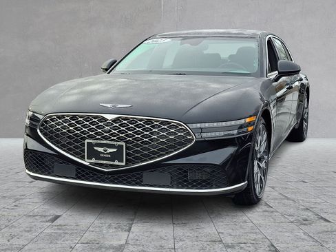 Certified 2025 Genesis G90 3.5T image 5