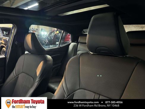 Used 2025 Toyota Camry XSE image 19