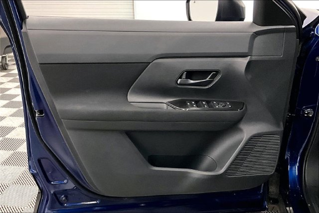 New 2027 Nissan Kicks S AWD/4WD image 31