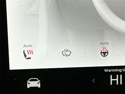 Used 2023 Tesla Model Y Performance image 16