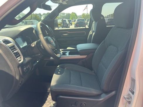 New 2026 RAM 1500 Big Horn AWD/4WD image 7