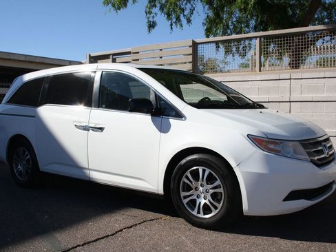 Used 2012 Honda Odyssey EX-L image 2