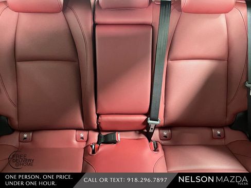 New 2026 MAZDA MAZDA3 2.5 S Hatchback w/ Premium Pkg FWD image 34