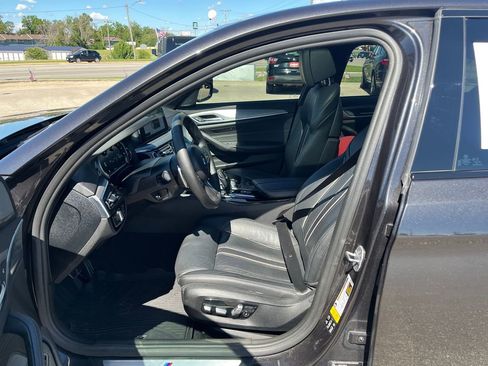 Used 2018 BMW 540i xDrive AWD/4WD image 12