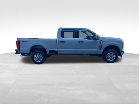New 2026 Ford F350 XLT AWD/4WD image 7