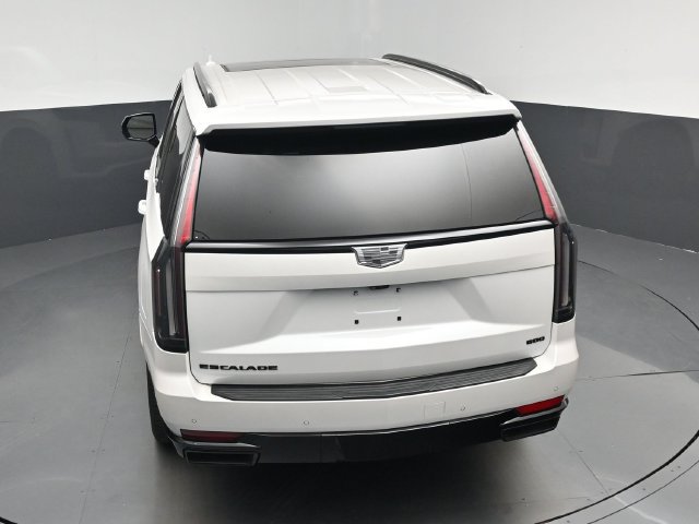 Used 2023 Cadillac Escalade Sport Platinum w/ LPO, ONYX Package AWD/4WD image 23