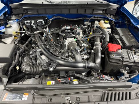 Used 2024 Ford Bronco Outer Banks AWD/4WD image 30