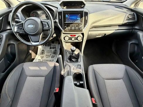 Used 2019 Subaru Crosstrek 2.0i Premium AWD/4WD image 18