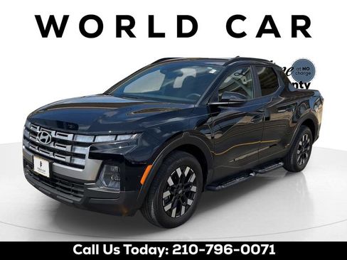 Used 2025 Hyundai Santa Cruz SEL FWD image 3