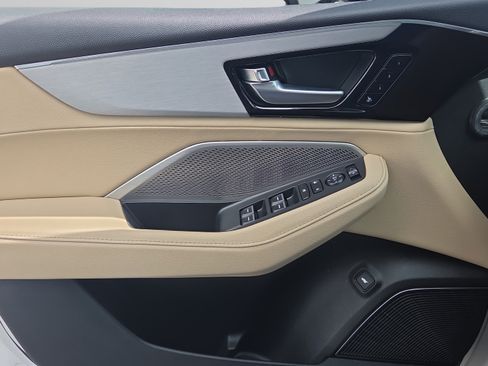 Certified 2024 Acura MDX FWD image 33