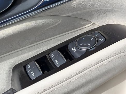 New 2025 Cadillac CT4 Premium Luxury image 16