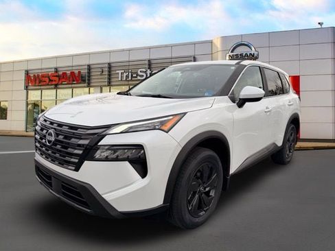 New 2026 Nissan Rogue SV w/ Cold Weather Package image 2