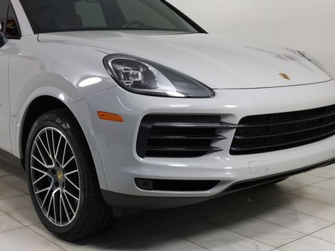 Used 2020 Porsche Cayenne S AWD/4WD image 37