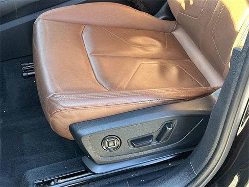 Used 2022 Audi Q3 2.0T Premium image 24