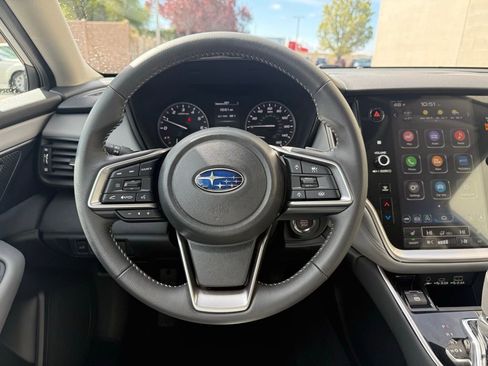 Certified 2025 Subaru Outback Premium w/ Popular Package #1A AWD/4WD image 9