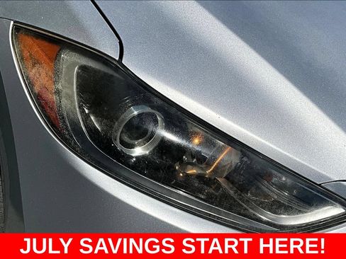 Used 2017 Hyundai Elantra SE FWD image 39