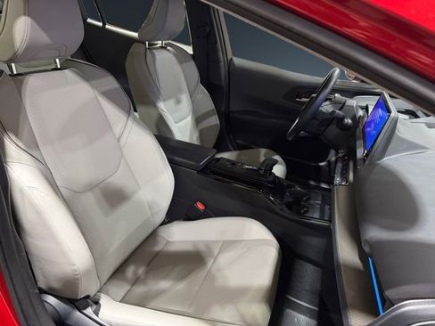 Used 2024 Toyota Prius Limited image 15