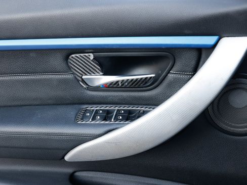 Used 2018 BMW 340i xDrive Sedan w/ Premium Package image 49