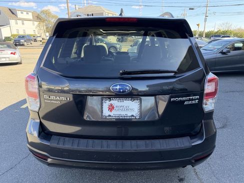 Used 2017 Subaru Forester 2.5i Premium w/ All-Weather Package AWD/4WD image 6