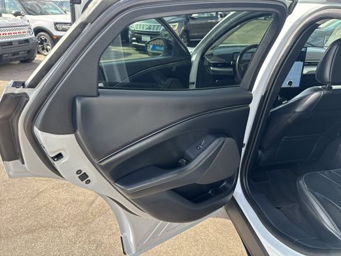 Used 2023 Ford Mustang Mach-E Select RWD image 17