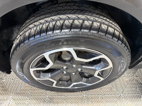 Used 2015 Subaru Crosstrek 2.0i Premium w/ Moonroof Package image 27