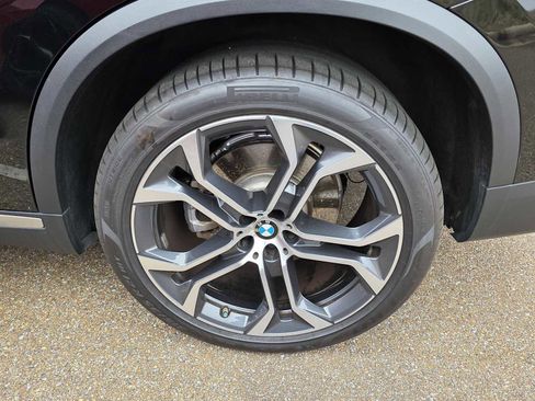 Used 2021 BMW X5 sDrive40i w/ Convenience Package image 4