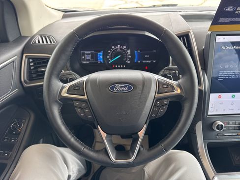 Certified 2022 Ford Edge SEL w/ Convenience Package image 27