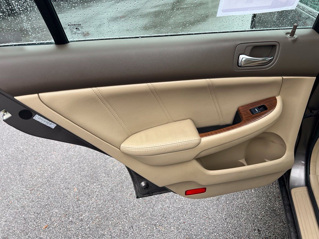 Used 2007 Honda Accord EX-L image 18